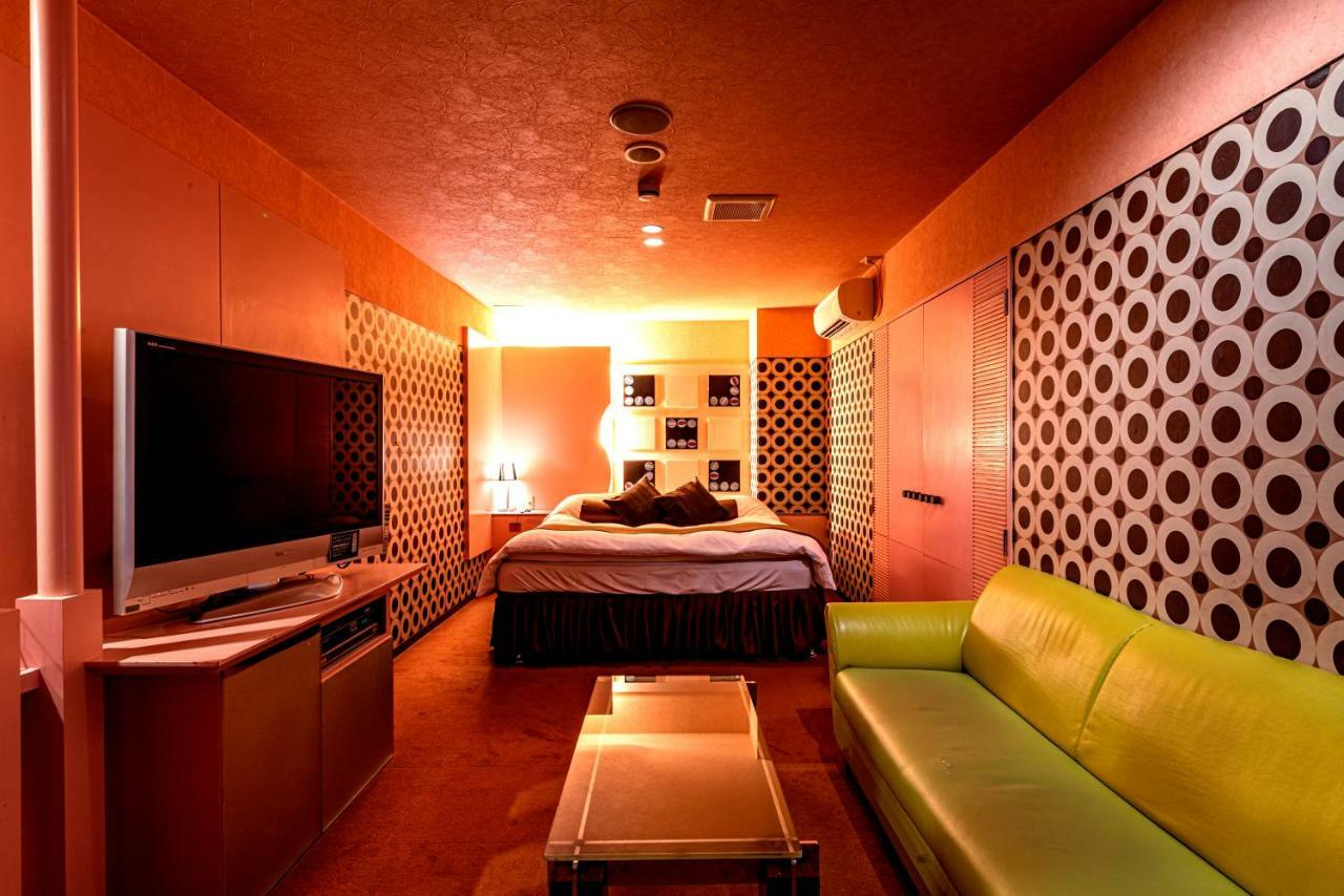 Hotel Love Ikutama -Adult Only Osaka Dış mekan fotoğraf
